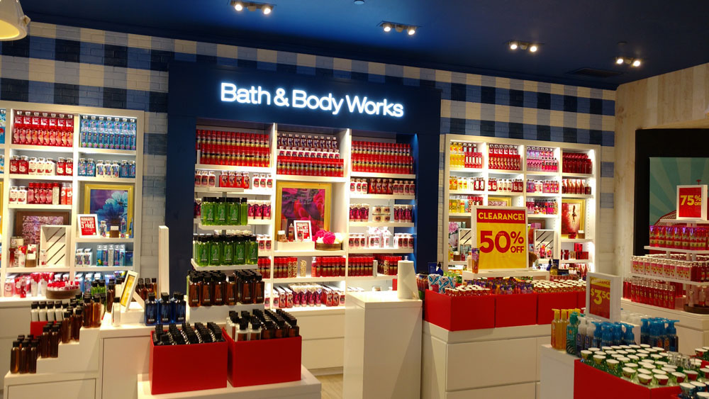 Bath & Body Works - Fresno, CA | Final Phase Construction Inc.