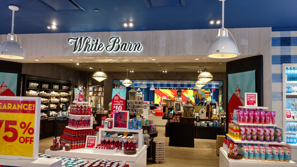 Bath & Body Works - Fresno, CA | Final Phase Construction Inc.